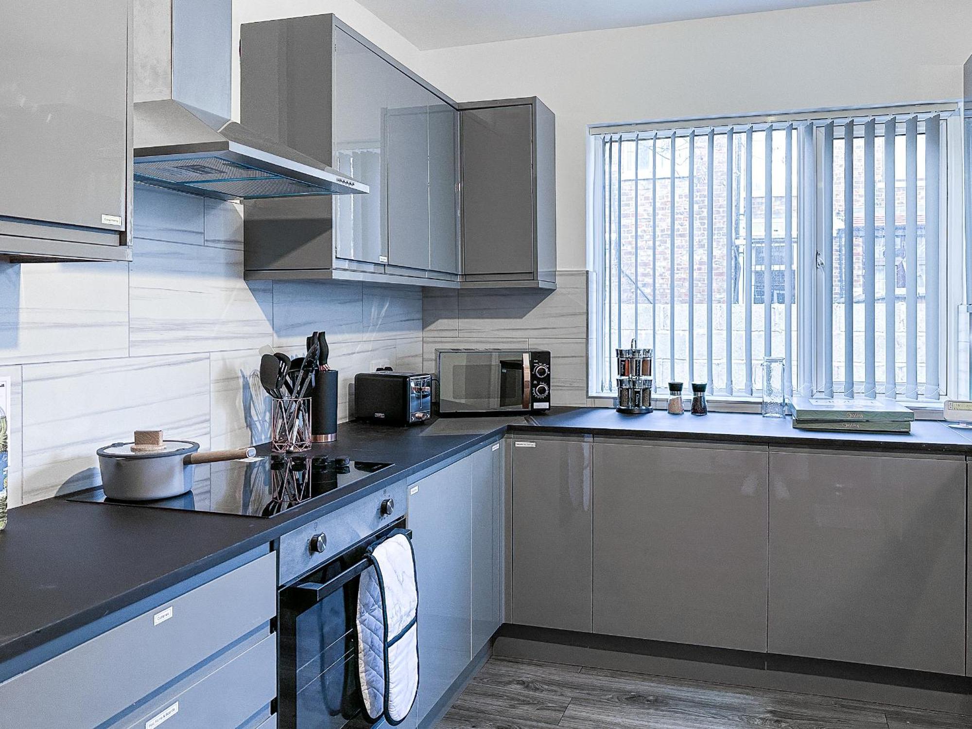 Ashfield Co-Living - Private Room Self-Cater Manchester Eksteriør billede